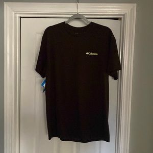Black Columbia t-shirt